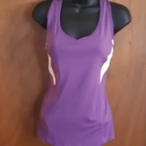 Danskin Activewear Discoloration Top